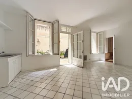 Apartment in La Rochelle (17000)