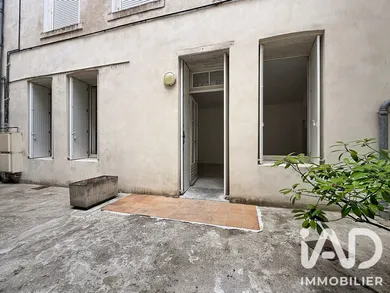 Appartement à La Rochelle (17000)