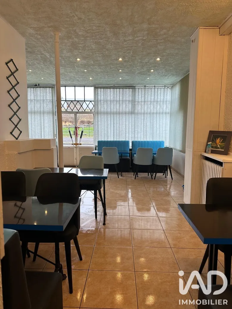 Immeuble 621 m² · à La Ferté-Gaucher · 621 m² · 264 000 €