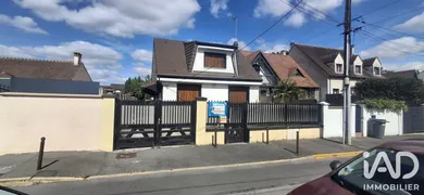 Pavillon à Claye-Souilly (77410)
