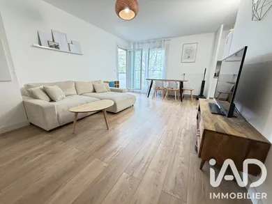 Appartement à Villeneuve-le-Roi (94290)