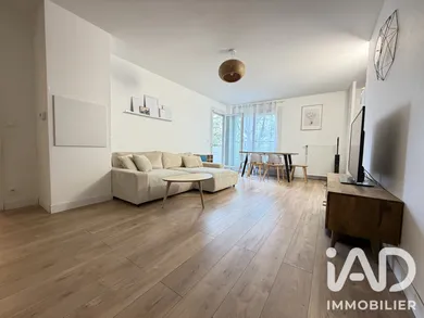 Appartement à Villeneuve-le-Roi (94290)