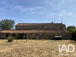 Maison à Les Herbiers (85500)