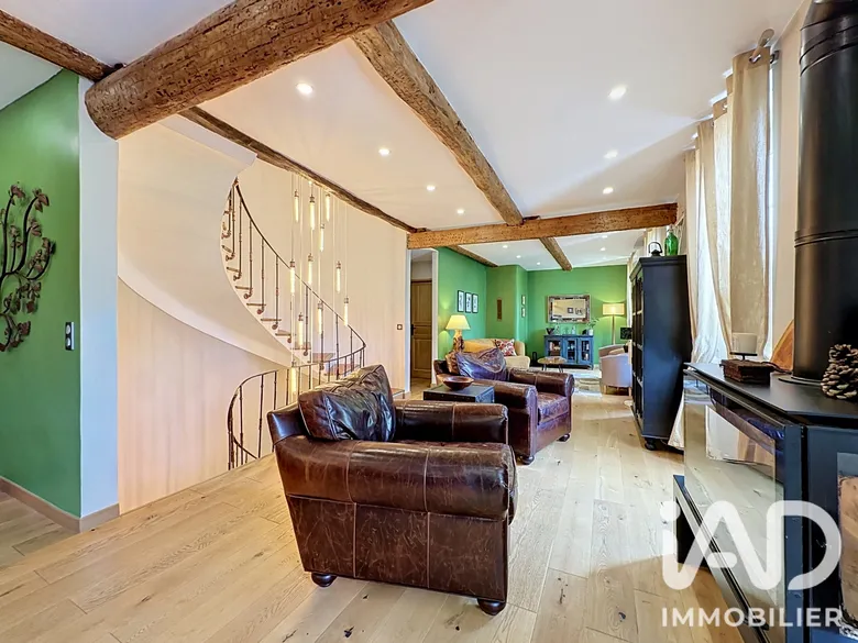 Maison 7 pièces 210 m² · à Montauroux · 210 m² · 587 000 €