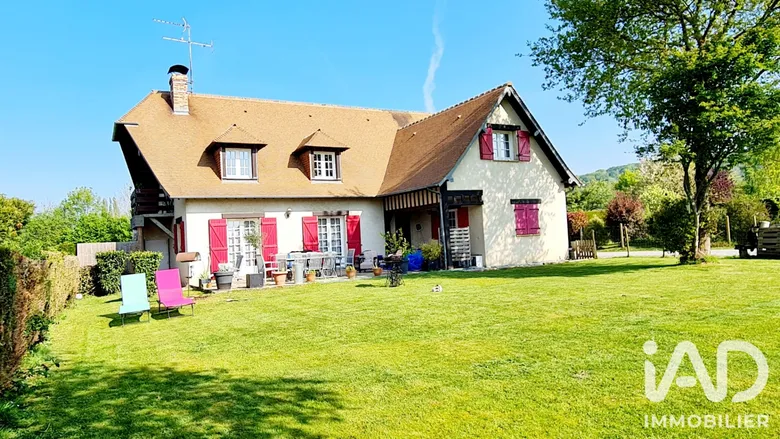 Maison 9 pièces 227 m² · à Pont-l'Évêque · 227 m² · 598 500 €