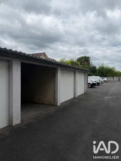 Garage à Pau (64000)
