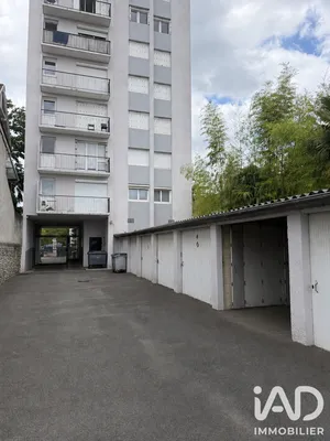 Garage à Pau (64000)
