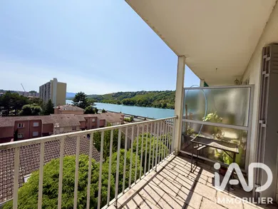 Appartement à Vienne (38200)