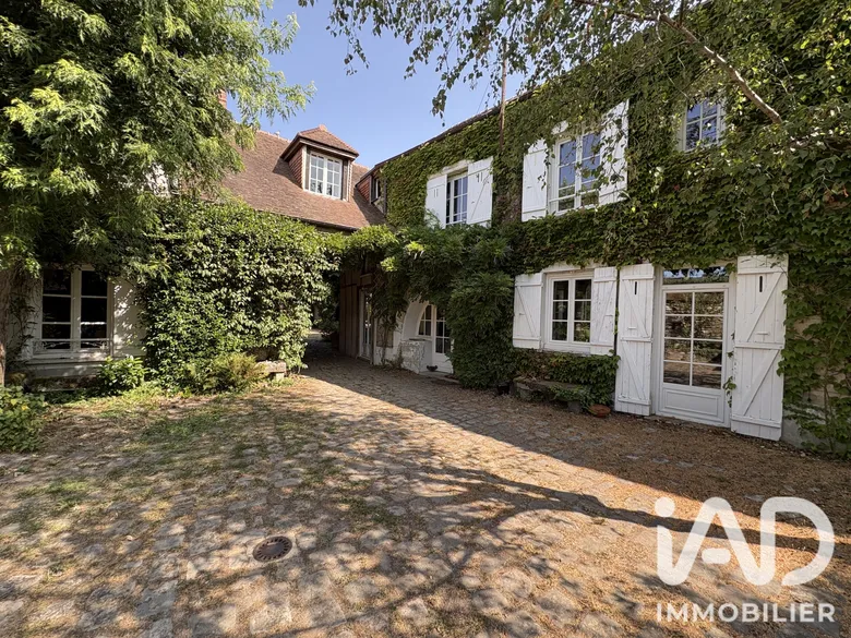 Maison 10 pièces 195 m² · à Perthes · 194,5 m² · 650 000 €