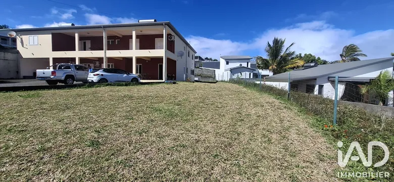 Maison 5 pièces 381 m² · à Saint-Pierre · 381 m² · 880 000 €