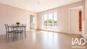 Appartement à Charleville-Mézières (08000)