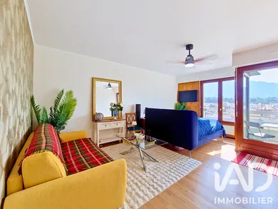 Studio à Aix-les-Bains (73100)