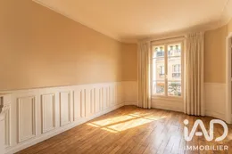 Apartment in Paris (75013)