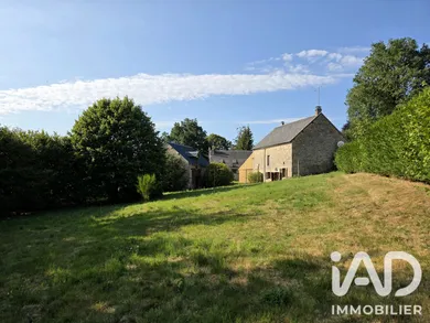 Maison de campagne à Peyrelevade (19290)