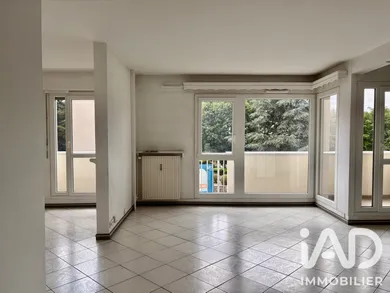 Appartement à Cergy (95000)
