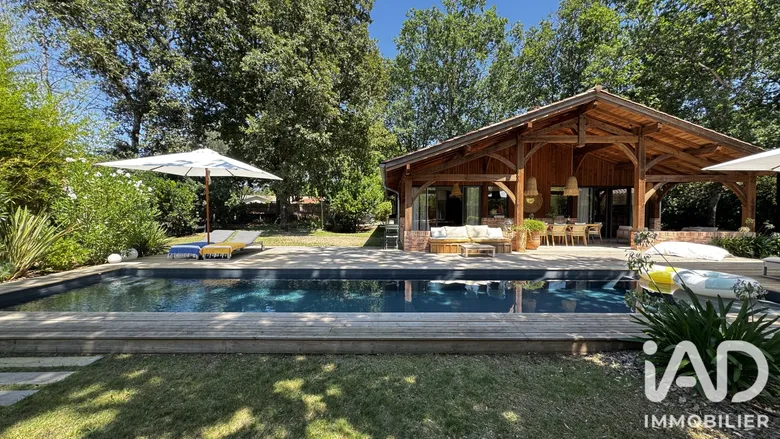 Maison 4 pièces 125 m² · à Belin-Béliet · 125 m² · 832 000 €