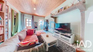 Townhouse in Herment (63470)