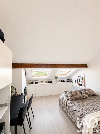 Studio in Courbevoie (92400)