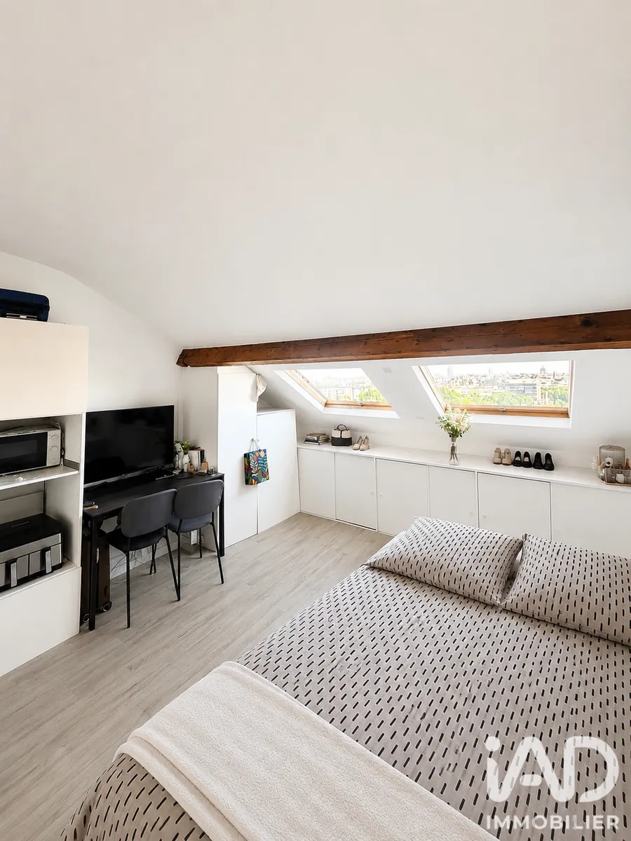 Studio à Courbevoie (92400) photo 3