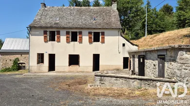 Ferme à Espeyrac (12140)