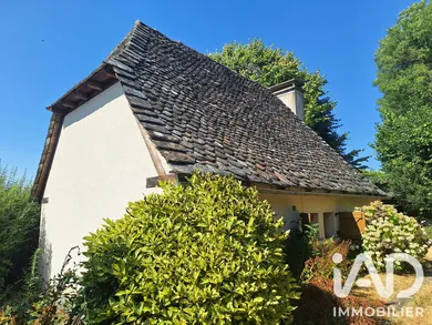 Maison traditionnelle à Teissières-lès-Bouliès (15130)