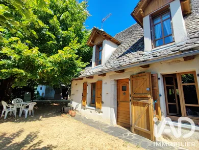 Maison traditionnelle à Teissières-lès-Bouliès (15130)