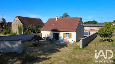 Pavillon à Arces-Dilo (89320)