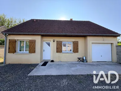 Pavillon à Arces-Dilo (89320)