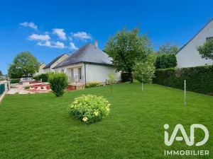 Townhouse in Saint-Avertin (37550)