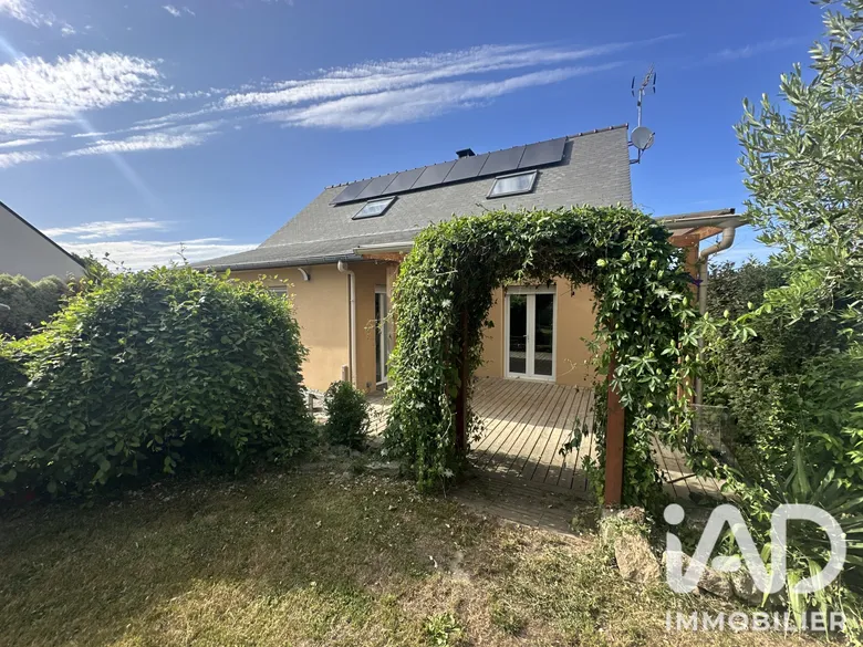 Maison 5 pièces 122 m² · à Créhen · 122 m² · 322 400 €