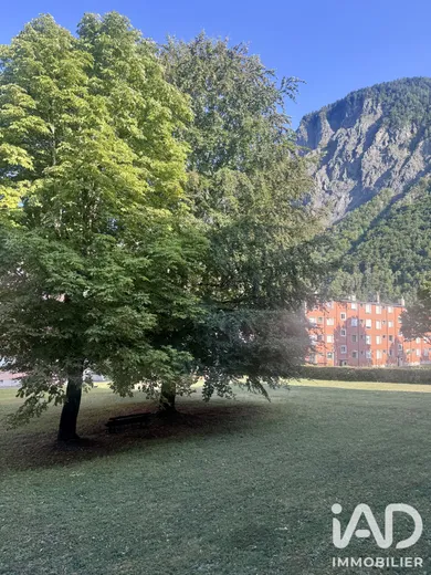 Appartement à Saint-Jean-de-Maurienne (73300)