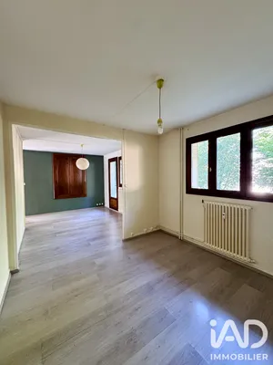 Appartement à Saint-Jean-de-Maurienne (73300)