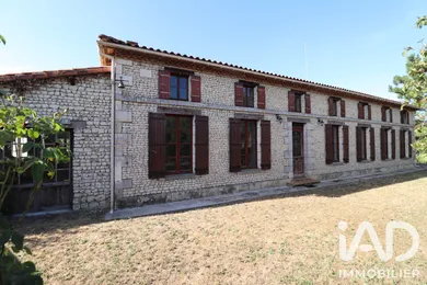 Maison à Chatenet (17210)