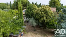 House in Rochefort-du-Gard (30650)