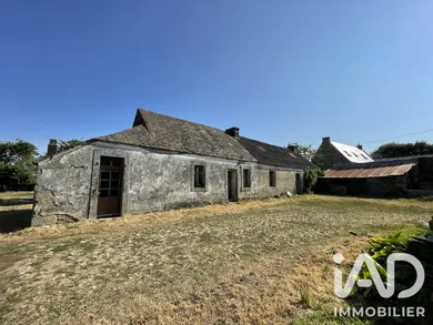 Ferme à ERGUE-GABERIC (29500)