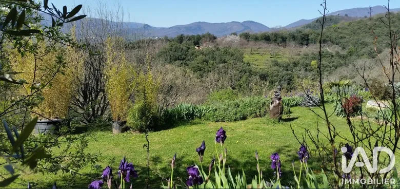 Maison 12 pièces 332 m² · à Le Vigan · 332 m² · 695 000 €