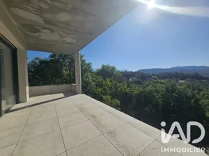 Architectural house in Gap (05000)