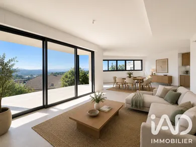 Architectural house in Gap (05000)
