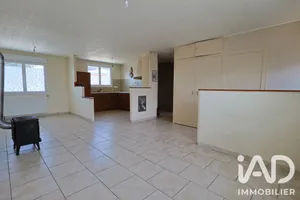 Maison à Val en Vignes (79290)