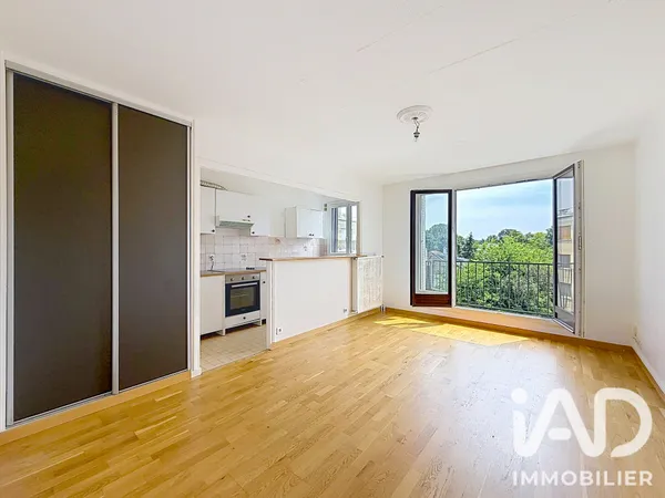 Appartement à Saint-Maur-des-Fossés (94100) photo 2