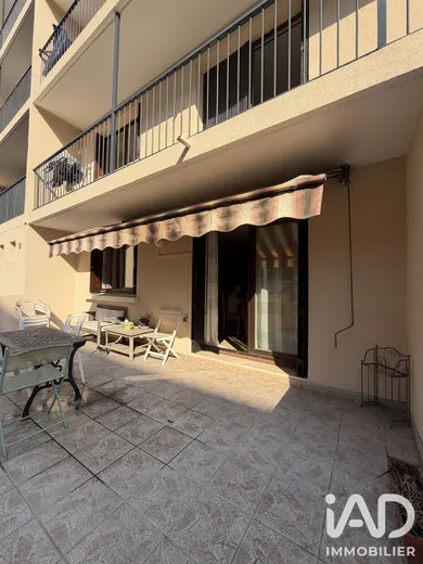 Apartment in Toulon (83100)