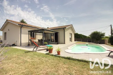 House in Saint-Pierre-d'Aurillac (33490)