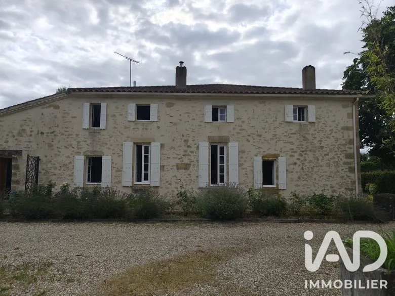 Maison 18 pièces 554 m² · à Meilhan-sur-Garonne · 554 m² · 699 900 €