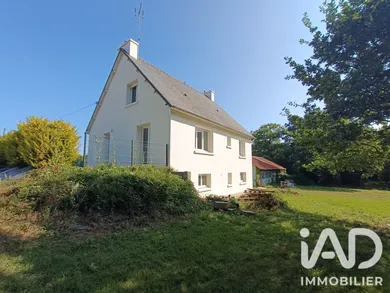House in Allineuc (22460)
