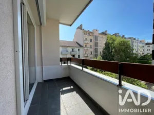 Apartment in Grenoble (38000)