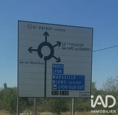 Murs commerciaux à Saint-Priest (69800)