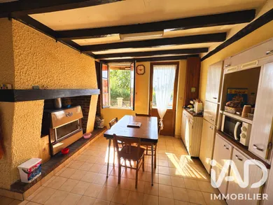 Maison à Avril-sur-Loire (58300)