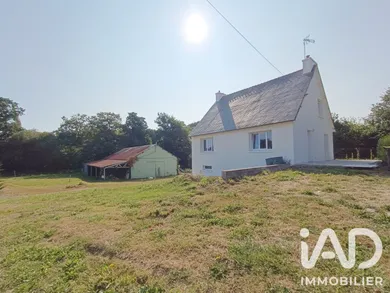 Maison à Allineuc (22460)