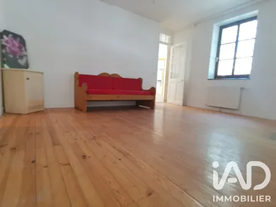 Apartment in Belley (01300)