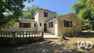 Maison traditionnelle à Saintes (17100)